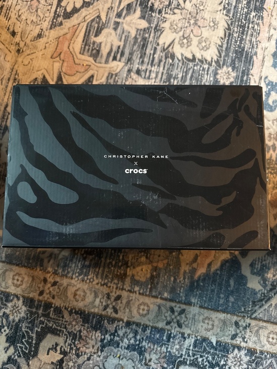 Christopher Kane Crocs NOS/NIB Never Worn- m9/w11 Limited Edition Hard to Find main image 7